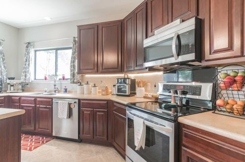 317 Cedar Lake Blvd, Georgetown, TX 78633-5024