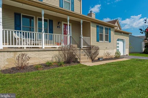 210 Westview Dr, Graceham, MD 21788-3131