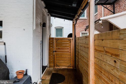 554 Spruce St, Lancaster PA  17603-3353 exterior