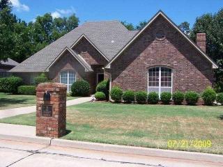 2 Jarrot Dr, Shawnee, OK 74801-7565