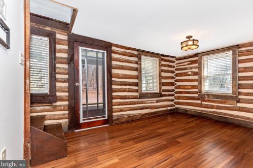 7033 Blue Mountain Rd, Graceham, MD 21788-2102