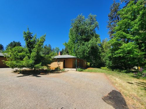11069 Squirrel Creek Rd, Grass Valley, CA 95945-6014