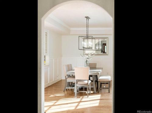 27946 Meadowlark Dr, Denver CO  80401-9747 exterior