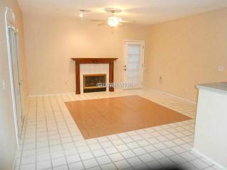 1734 Navarre Ln, Henderson NV  89014-3585 exterior