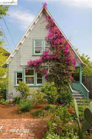 1739 Virginia St, Berkeley, CA 94703-1359