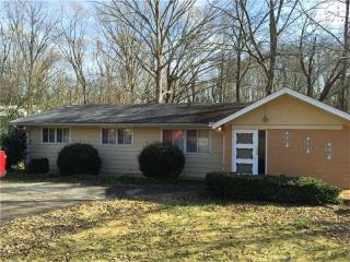 100 Wildwood Cir, Gainesville, GA 30501-1454