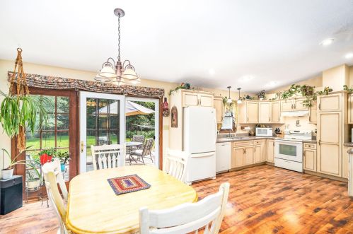 3526 Emerson Rd, Duluth, MN 55803-9743