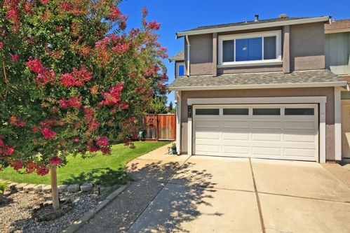 5452 Treeflower Dr, Livermore, CA 94551-6907