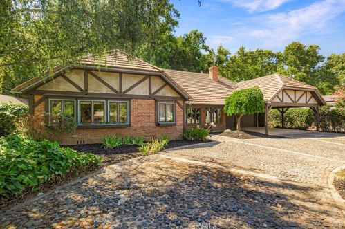 1658 Park Vista Dr, Chico, CA 95928-4141
