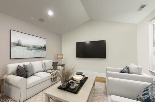 2 Sherwood Ct, Dover NJ  07869-2624 exterior