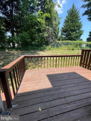 14536 Macbeth Dr, Silver Spring MD 20906-2680 exterior