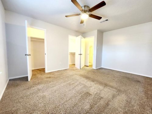 3123 Rufe Snow Dr, Fort Worth TX  76118-6218 exterior