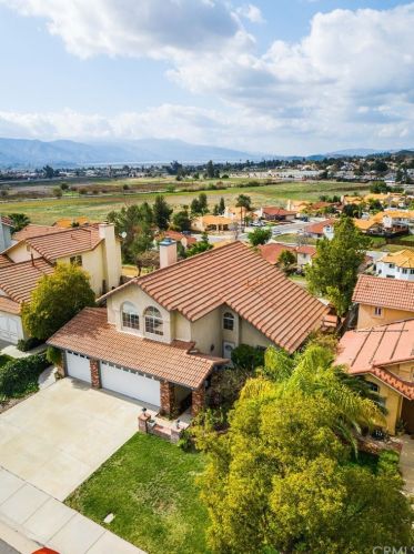 22686 Sunnybrook Dr, Wildomar, CA 92595-8328