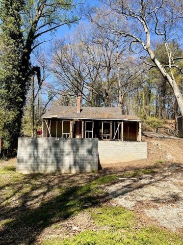 2034 Arlington Cir, Atlanta, GA 30318-6308