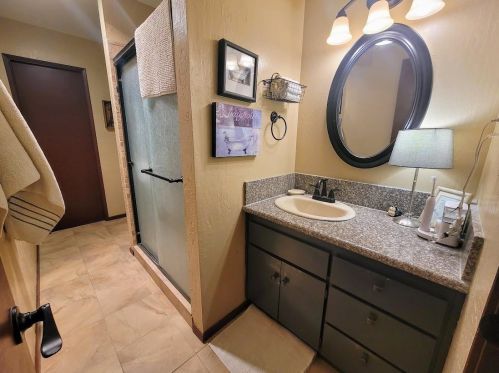 10792 Heather Rd, Truckee CA  96161-2502 exterior