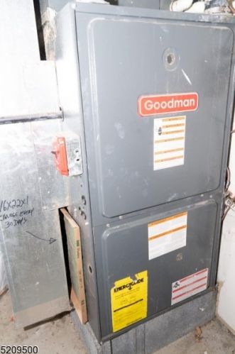 66 3 St, Paterson NJ 07522-1845 exterior