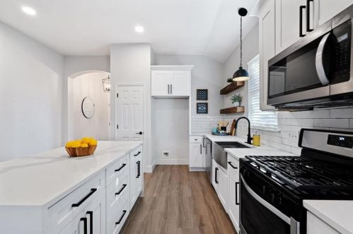 11920 Pecan Gate Way, Webberville TX 78653-3975 exterior