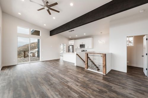 182 Valley View Ave, Hoytsville UT 84017-5533 exterior