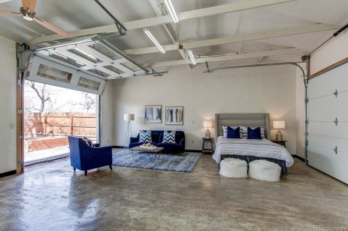 2202 Marion St, Denver CO  80205-5247 exterior
