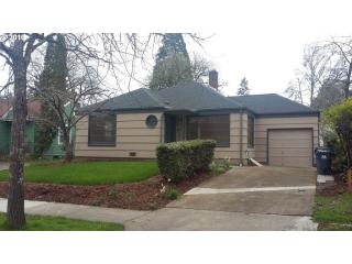 1418 21st Ave, Eugene OR  97403-1701 exterior