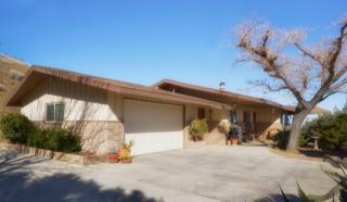 615 Lakeview Dr, Palmdale, CA 93551-7937