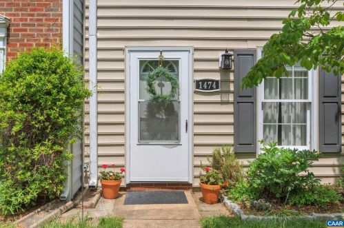 1474 Minor Ridge Ct, Charlottesville VA  22901-1630 exterior