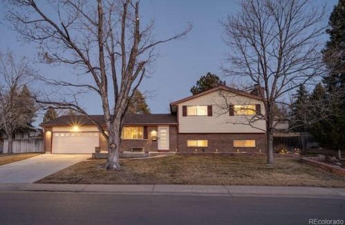 7094 Tamarac St, Englewood, CO 80112-1831