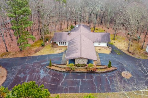 2499 Maddox Rd, Buford, GA 30519-4323