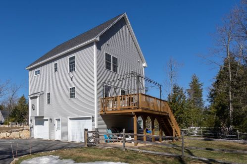 139 Spaulding Rd, Fremont, NH 03044-3254