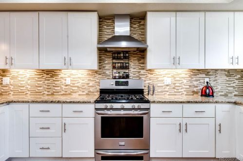 919 Lipan St, Denver CO 80211-2547 exterior