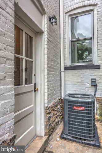 313 Ross St, Lancaster PA  17602-1941 exterior