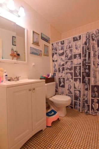 4415 Dovemeadow Dr, Austin TX  78744-4345 exterior