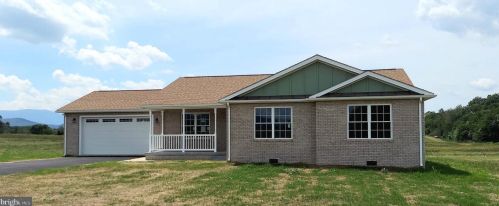 176 Reservoir Ave, Richmond National Battlefiel, VA 22835-1614