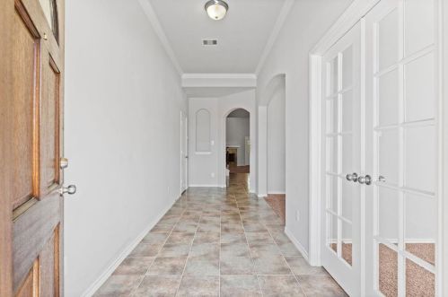 2518 Riverway Dr, Conroe TX  77304-2931 exterior