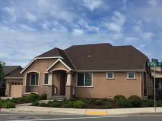 847 Cynthia Dr, Watsonville, CA 95076-3689