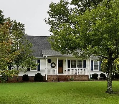 3344 Crestmount Dr, Murfreesboro, TN 37129-2648