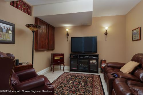 9 Majestic Dr, Tinton Falls NJ 07724-4760 exterior