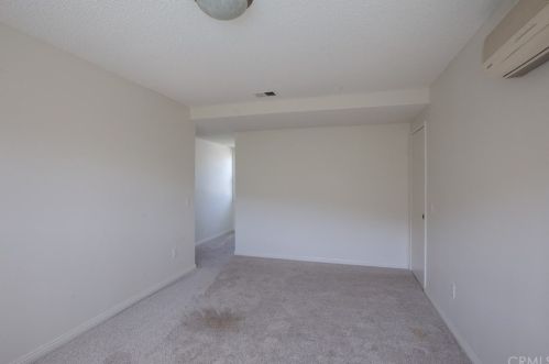 5560 Wentworth Dr, Riverside CA  92505-3156 exterior