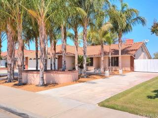 6675 Fairchild Dr, Riverside, CA 92506-4318