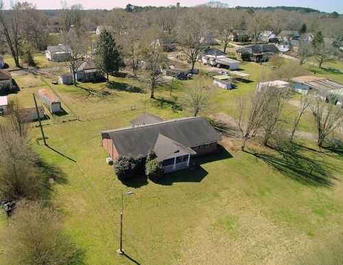 1821 New, Conyers GA  30012-3740 exterior