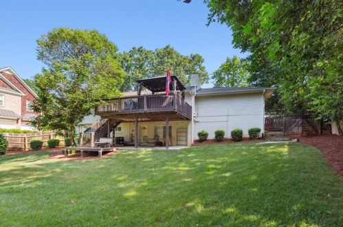 151 Hardeman Rd, Atlanta GA  30342-2532 exterior