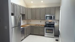 1726 31st Pl, Cleveland OH  44113-2924 exterior