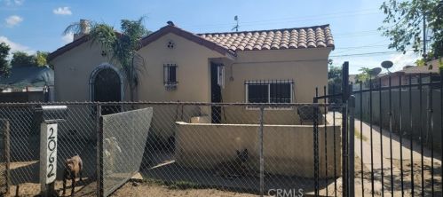 2062 Hatchway St, Compton, CA 90222-3520