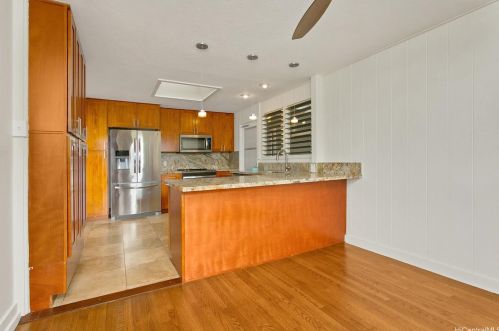 1904 Iwi Way, Honolulu HI  96816-3908 exterior