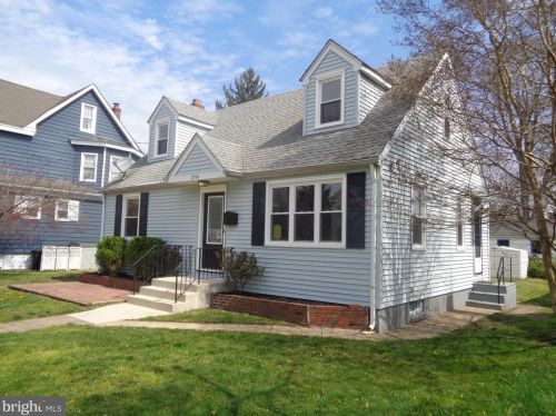 2316 Lexington Ave, Camden, NJ 08110-1940