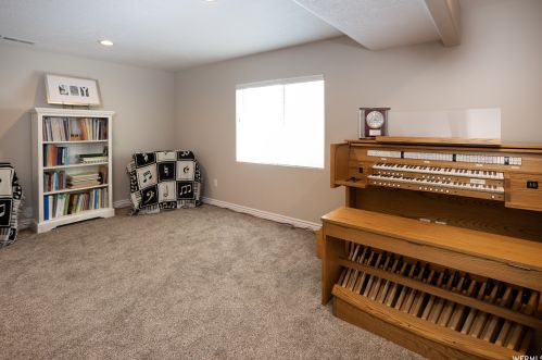 118 800, Woodland Hills UT 84653-9310 exterior