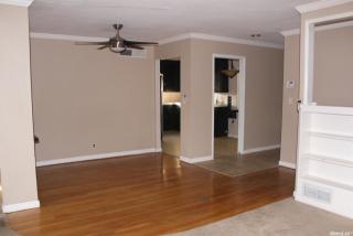 1410 Roosevelt Dr, Modesto, CA 95350-4219