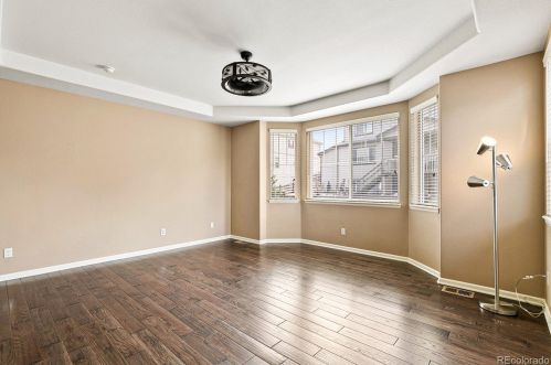 4885 Riviera Way, Aurora CO 80015-4708 exterior