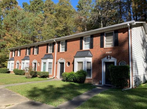 1107 Booth Ct, Marietta, GA 30008-3291