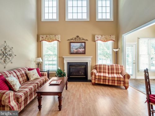 6029 Dunnbrook Ter, Haymarket, VA 20169-2651